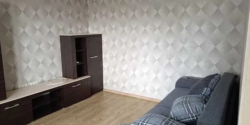 Продаж 1 кімнатної квартири з ремонтом в ПЗР.