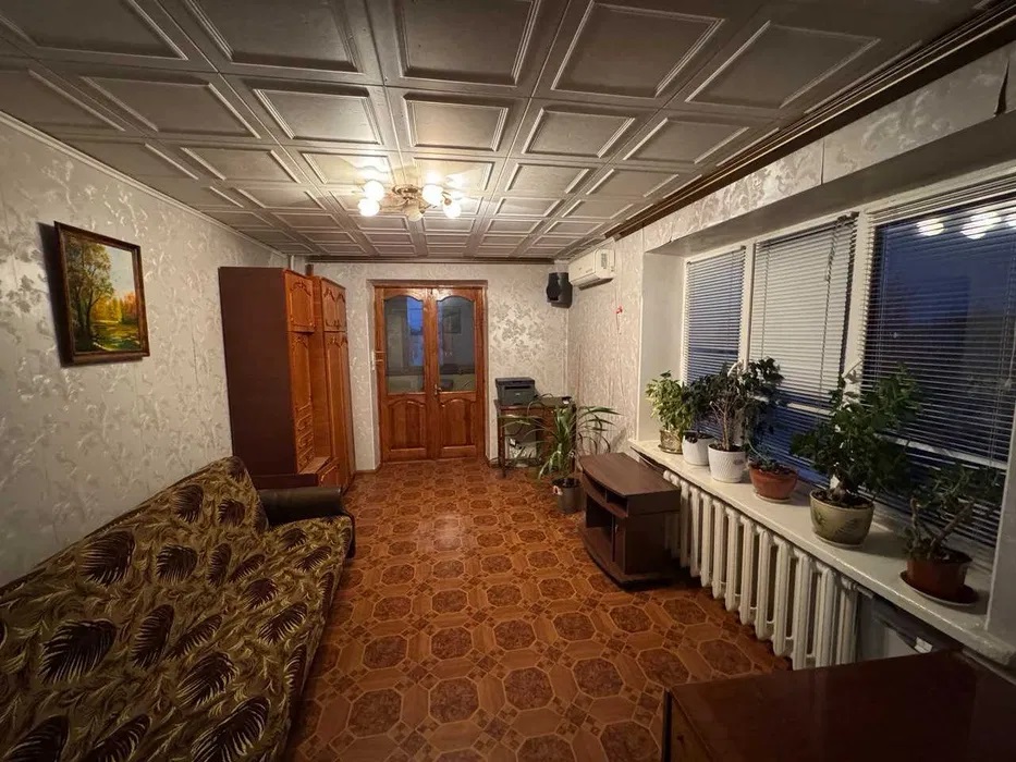 Продаж 3 кім кв. вул. В.Чорновола (Шкільна) площа 57.7 кв.м. 5/9 Цегла.
