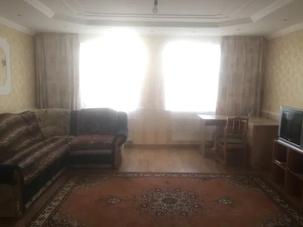 Продаю 3х комнатную с ремонтом в новом доме.